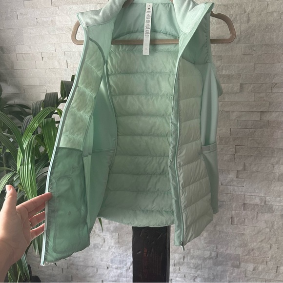 Lululemon “Down for it All” Delicate Mint Sea foam Green Goose Down Vest Size 8 - Picture 7 of 15